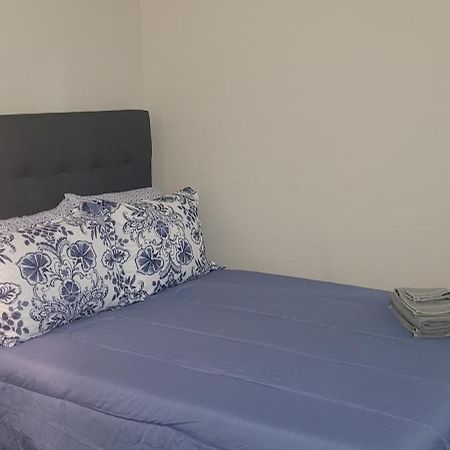 Central Pointe Pad Ривърдейл Екстериор снимка