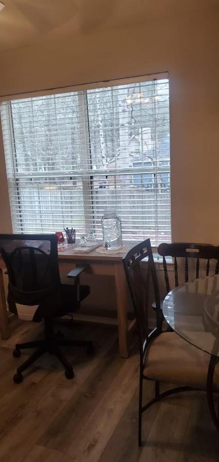 Central Pointe Pad Ривърдейл Екстериор снимка