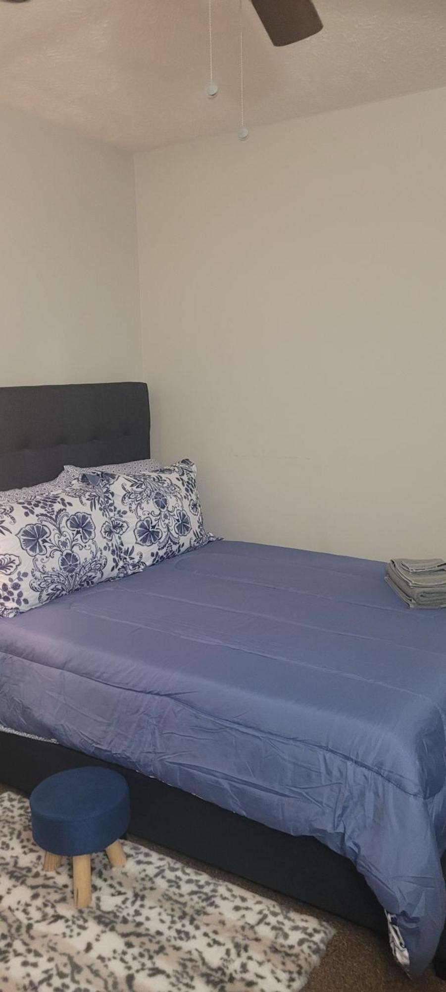 Central Pointe Pad Ривърдейл Екстериор снимка